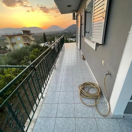 Vila Anagnosti شقة