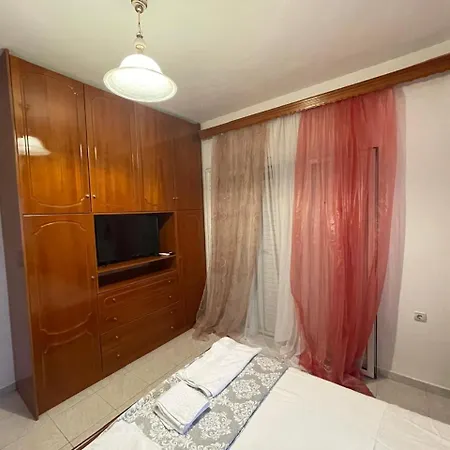 Vila Anagnosti *
